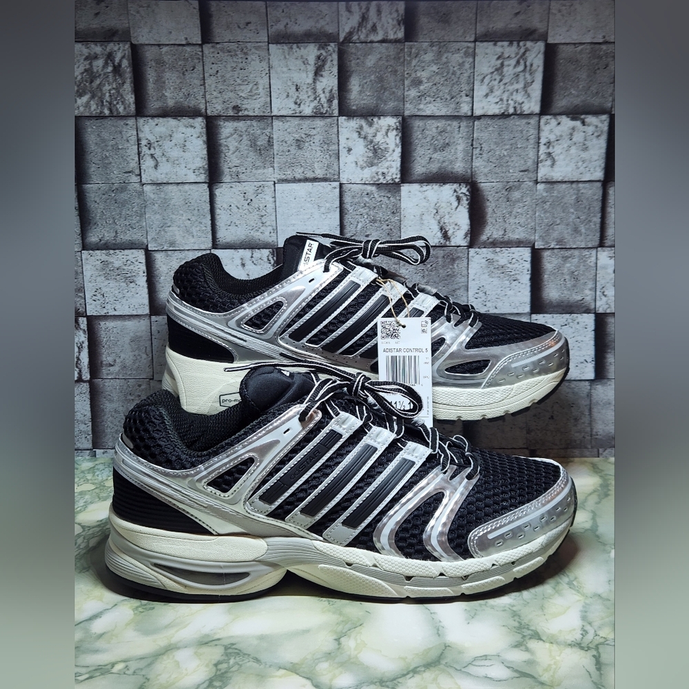 Adidas Adistar Control 5 Black Silver Metallic Running Shoes Men's Size 11.5